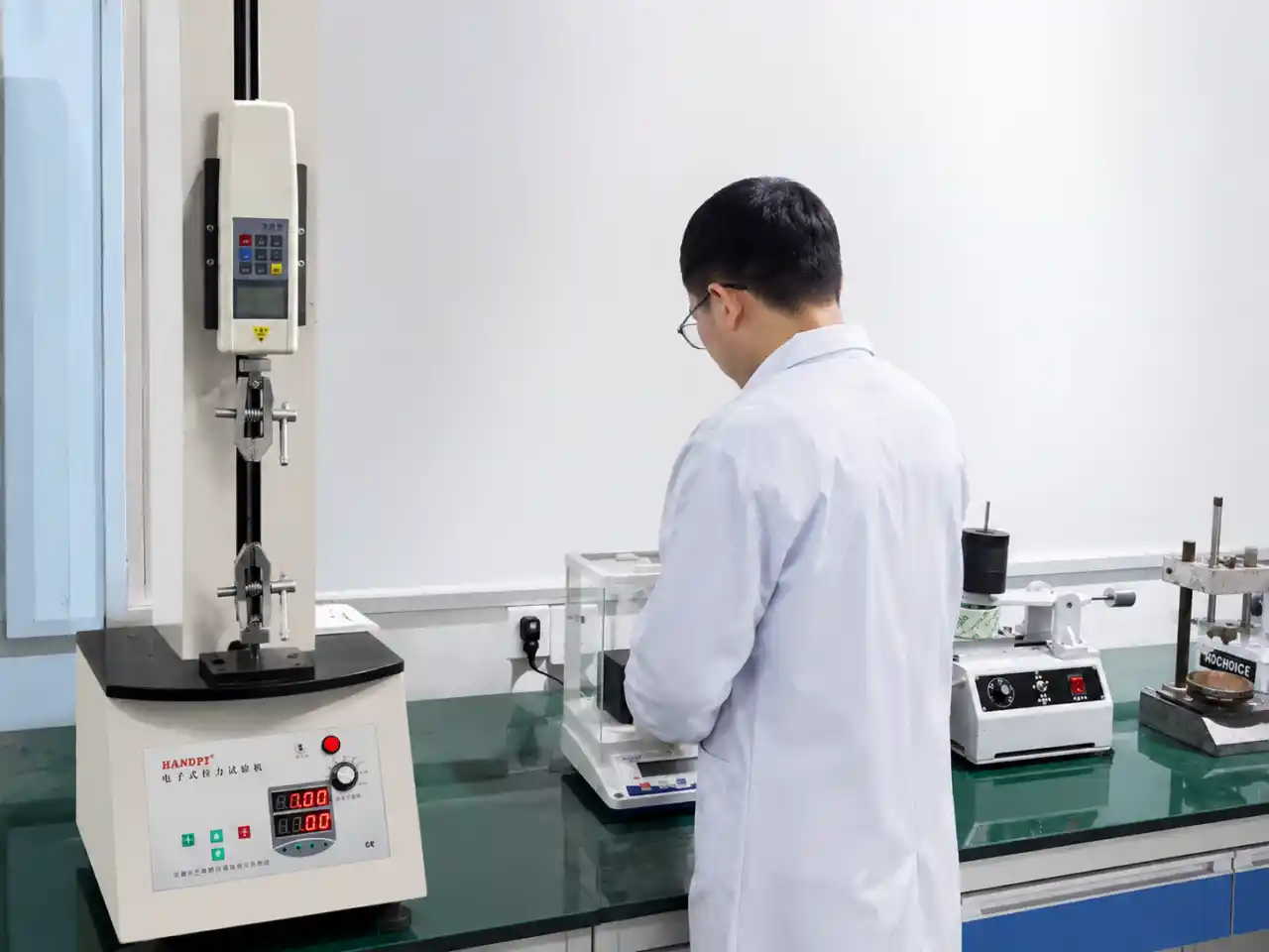 Factory quality control inspection of SPC flooring during production