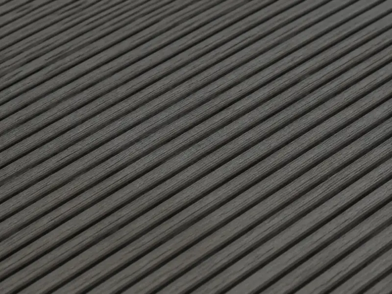 DB-surface-fine-groove Fine-grooved surface on a WPC decking board